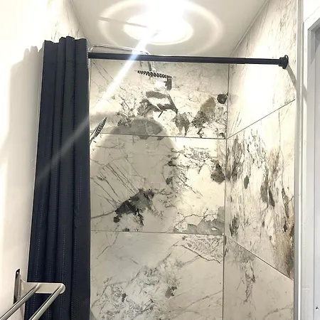 La Domus Lemaitre 1, Plain-pied, Wifi , Tv, Parking, Jardin Bavay